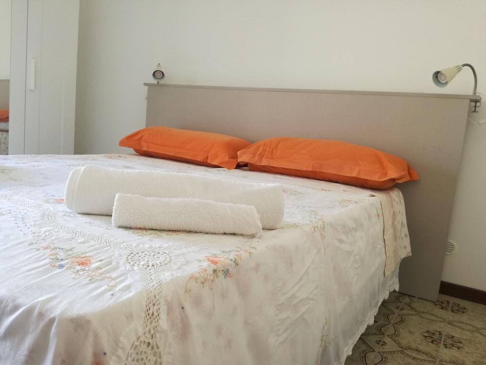 Finestre Su Ibla Bed & Breakfast Ragusa Exterior photo