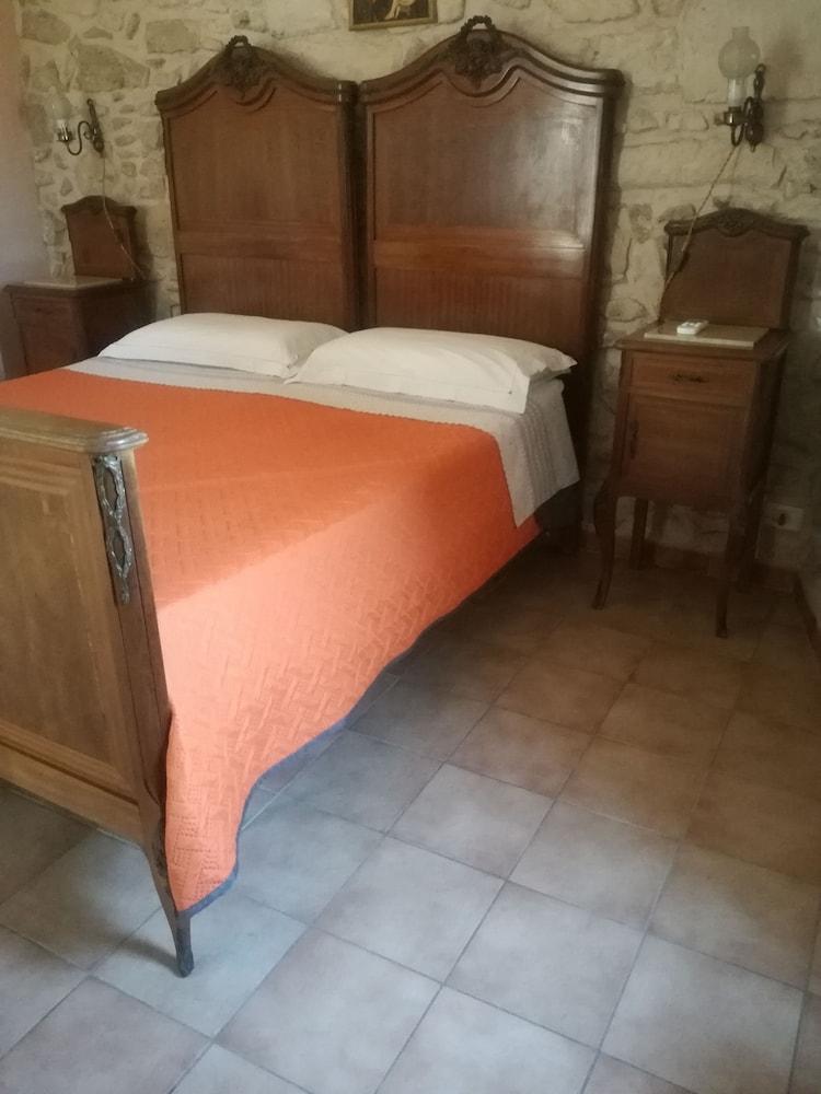 Finestre Su Ibla Bed & Breakfast Ragusa Exterior photo
